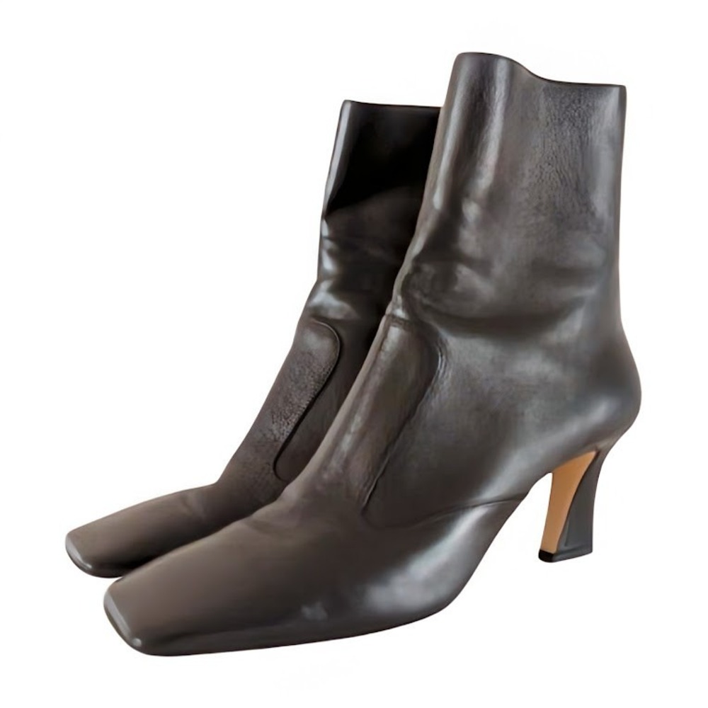 Fendi FFreedom Calf Leather Black Leather Square Toe Heeled Ankle‎ Boots SZ 39.5 - Picture 5 of 9